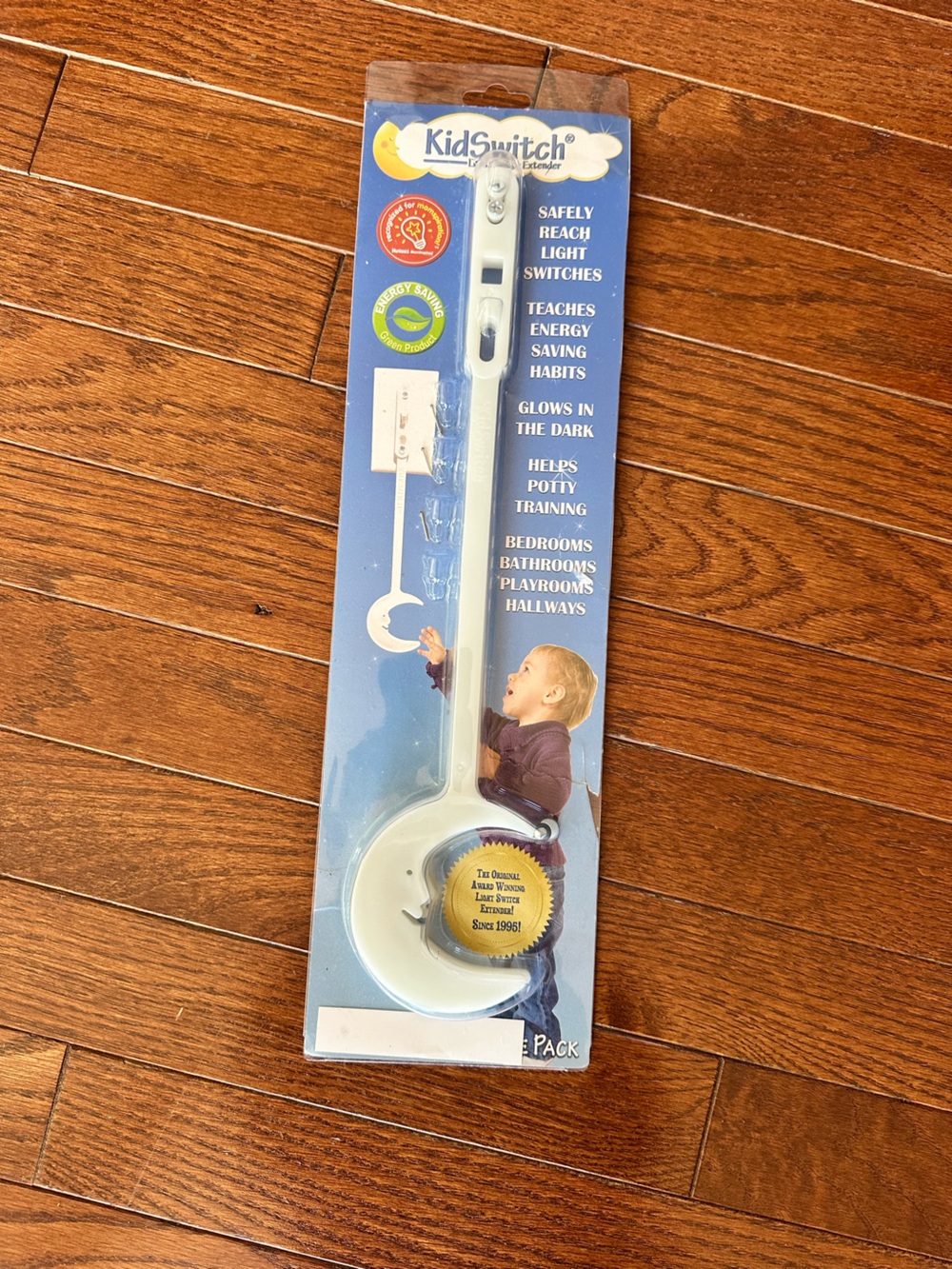 KidSwitch light switch tool
